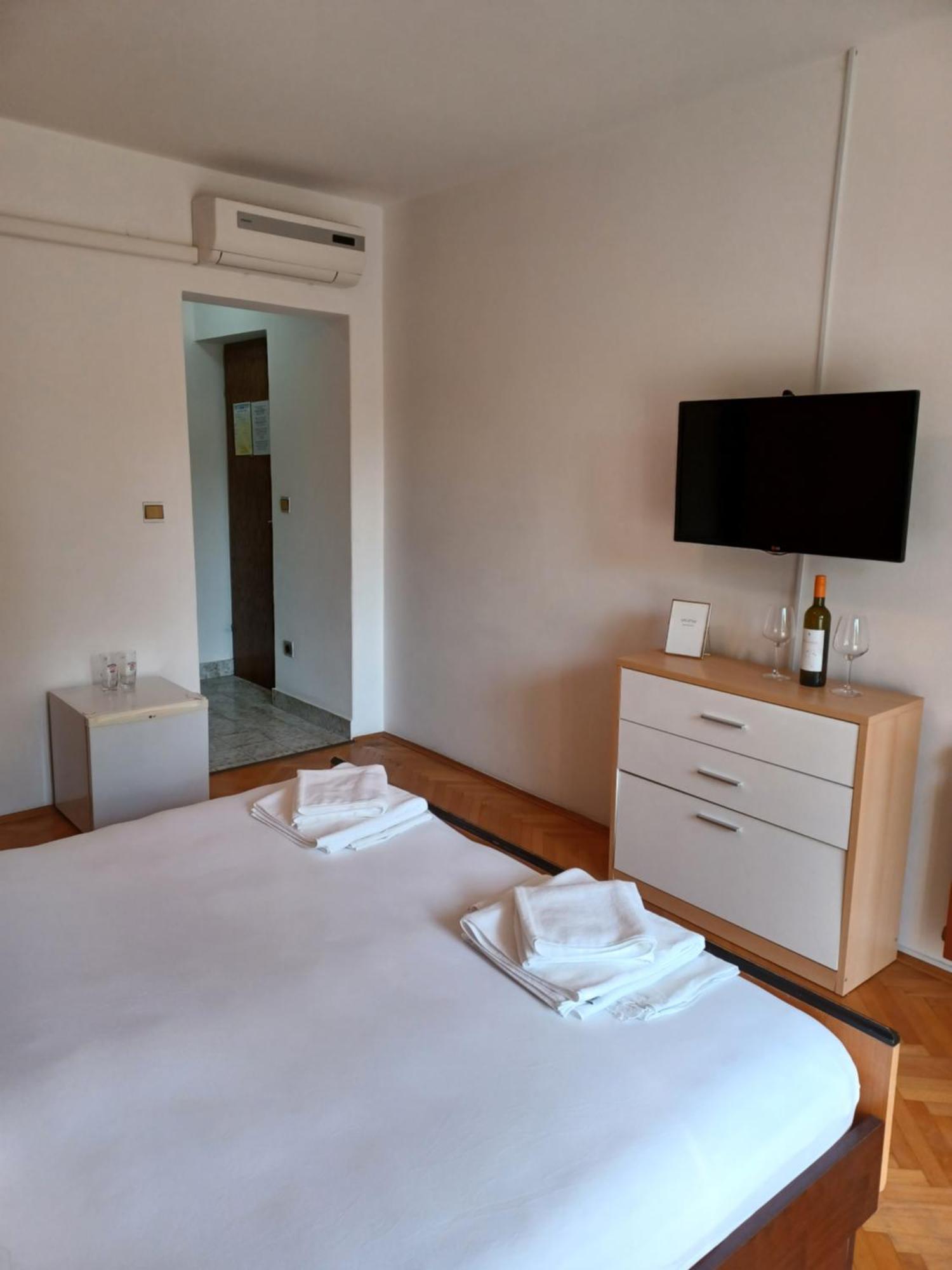 Apartments Emilija マカルスカ エクステリア 写真