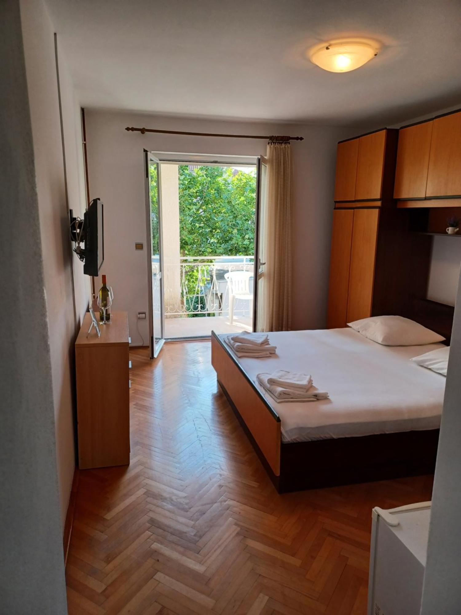 Apartments Emilija マカルスカ エクステリア 写真